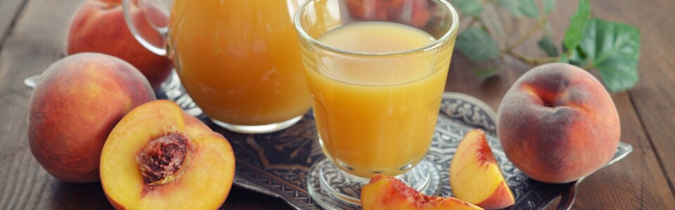 10 beneficios de un zumo de melocotón Detox